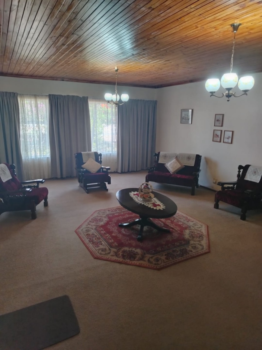7 Bedroom Property for Sale in Bothasrus Eastern Cape